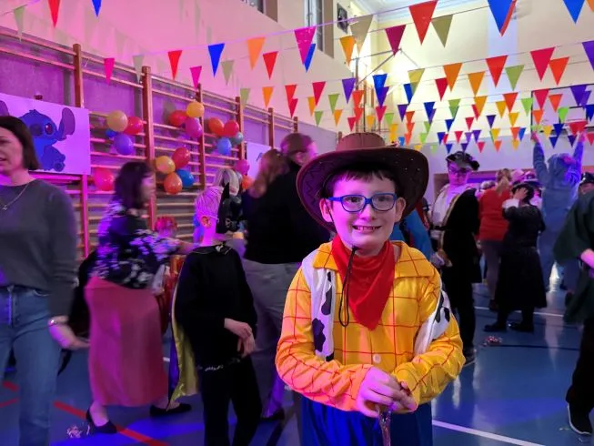 Bartek w stroju Chudego z filmu Toy Story